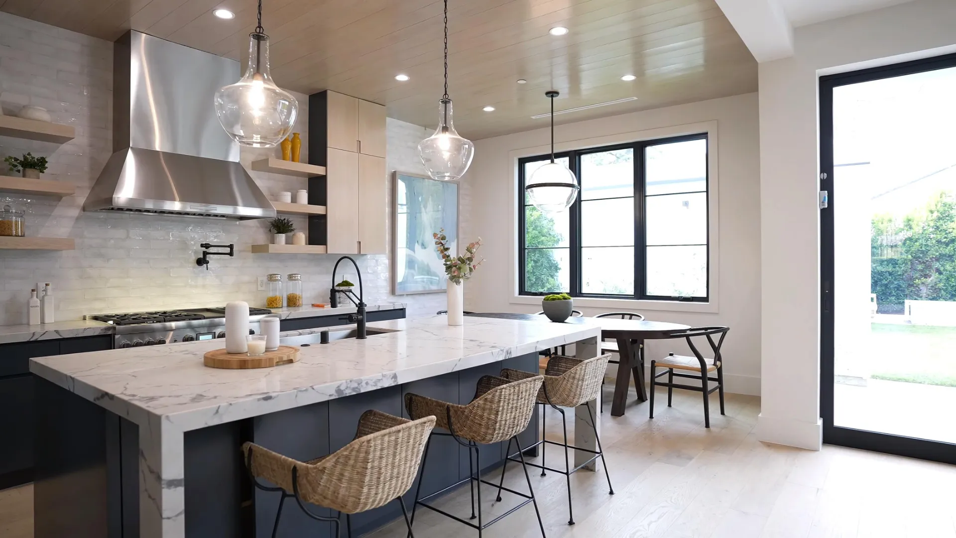 shutterstock 1923692954 icnh